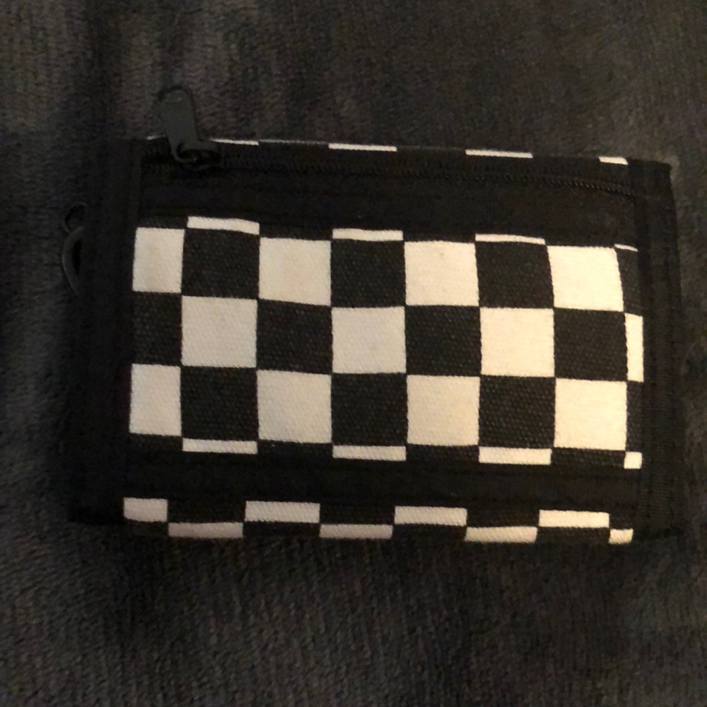 Rough enough wallet Never used